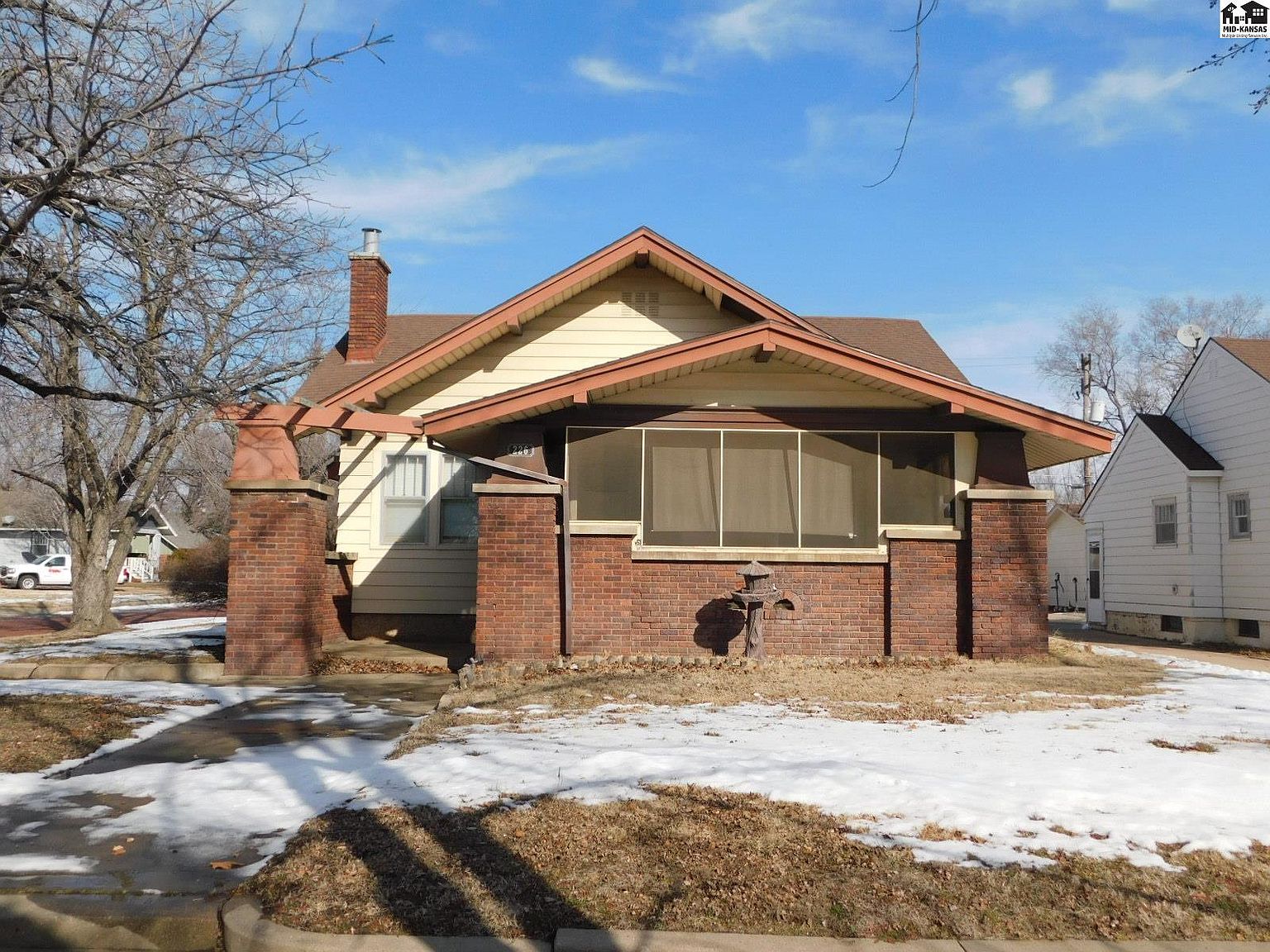 226 E 17th Ave, Hutchinson, KS 67501 | MLS #54097 | Zillow