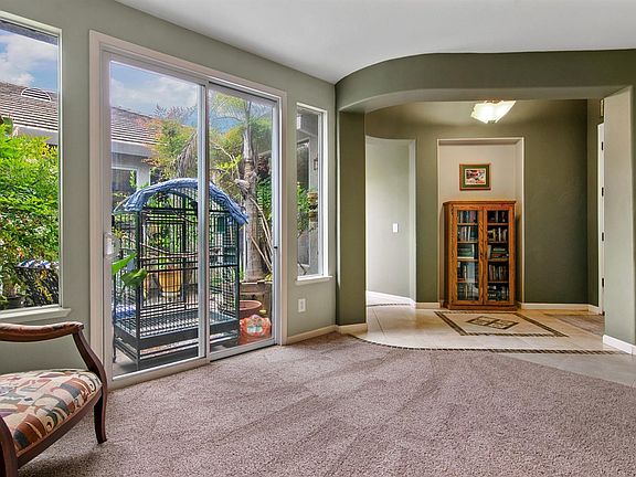 3rd image of 9760 Bovill Dr