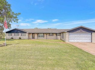 7405 SW Lake Unity Dr, Lawton, OK 73505