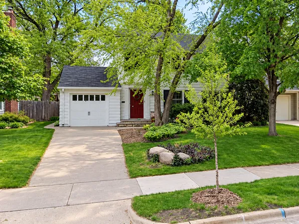 3655 Huntington Ave S, Saint Louis Park, MN 55416