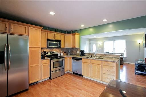 3rd image of 1324 Chucker Dr
