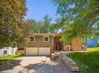 13005 S 31st St, Bellevue, NE 68123