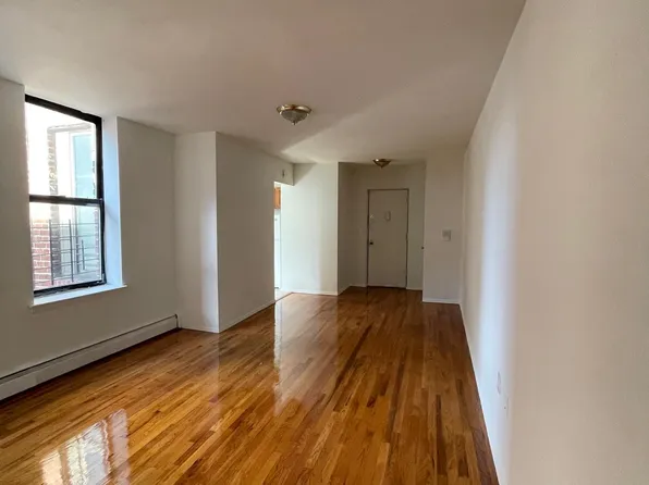 (undisclosed Address), Bronx, NY 10456
