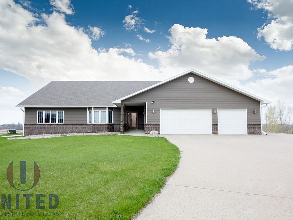 1st image of 106 Grandy Dr
