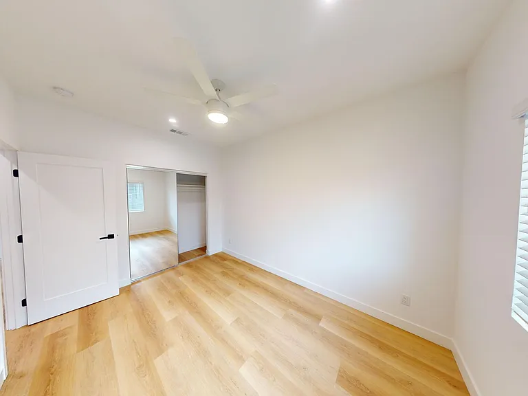 5339-1 W Falls View Dr — Photo 21