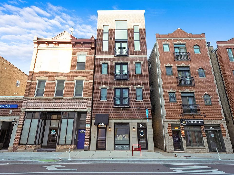 1st image of 825 N Milwaukee Ave APT 2R