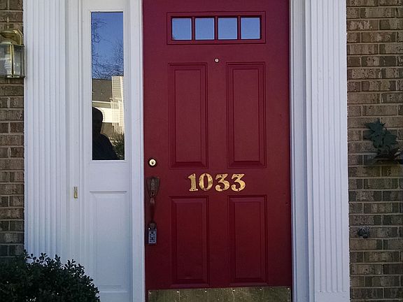 3rd image of 1033 Fairfax Dr