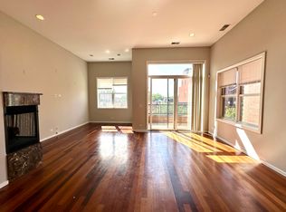 3221 N Sheffield Ave APT 3N, Chicago, IL 60657