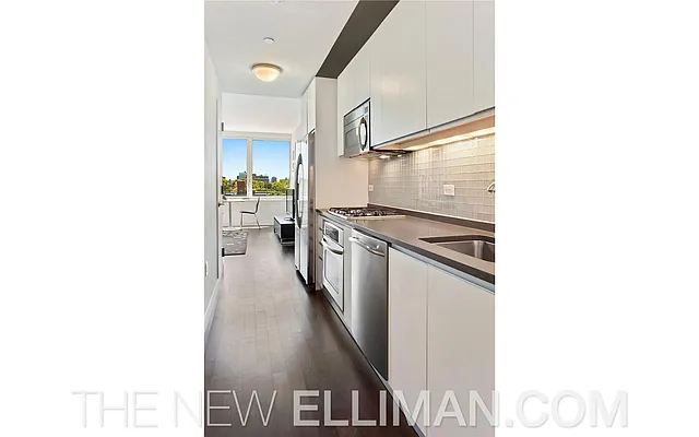 Sold by Douglas Elliman | media 18