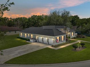 3013 Sutton Woods Dr, Plant City, FL 33566