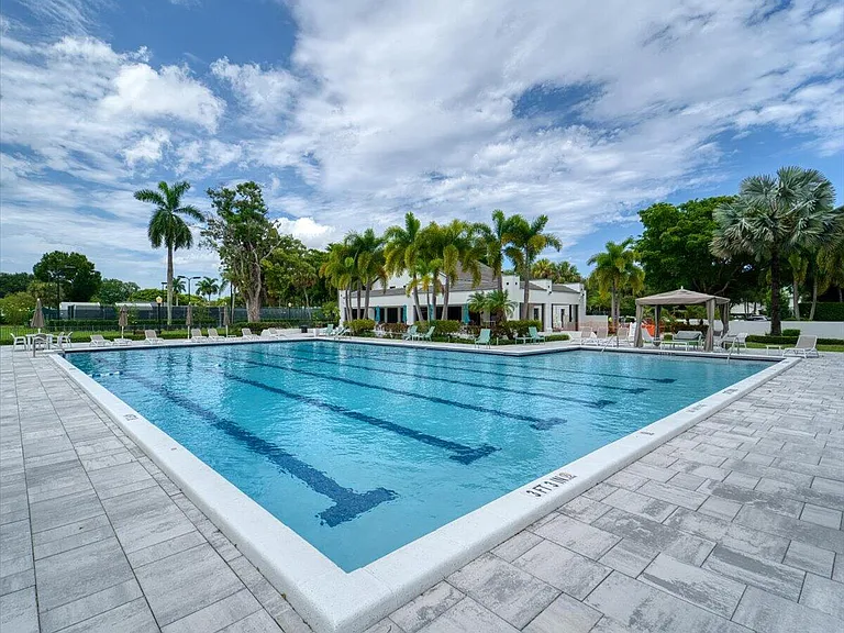 2908 Banyan Boulevard Cir NW — Photo 89
