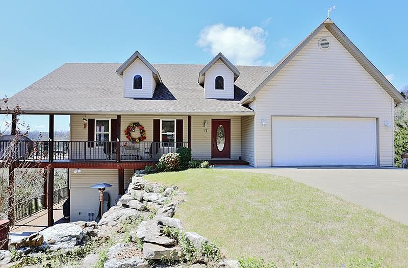 1st image of 17 Paola Ln
