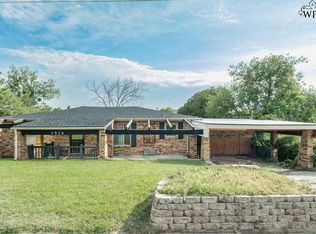 1928 Pawhuska Dr, Wichita Falls, TX 76309