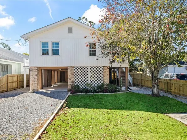 1944 Jefferson St, Mandeville, LA 70448