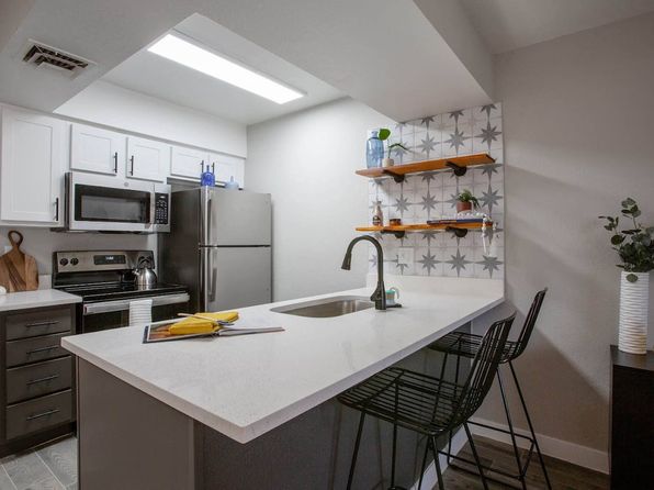 1829 E Morten Ave #180