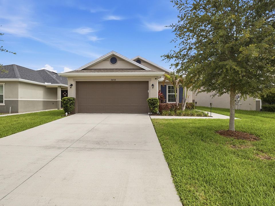 1st image of 5655 NW Pine Trail Circle