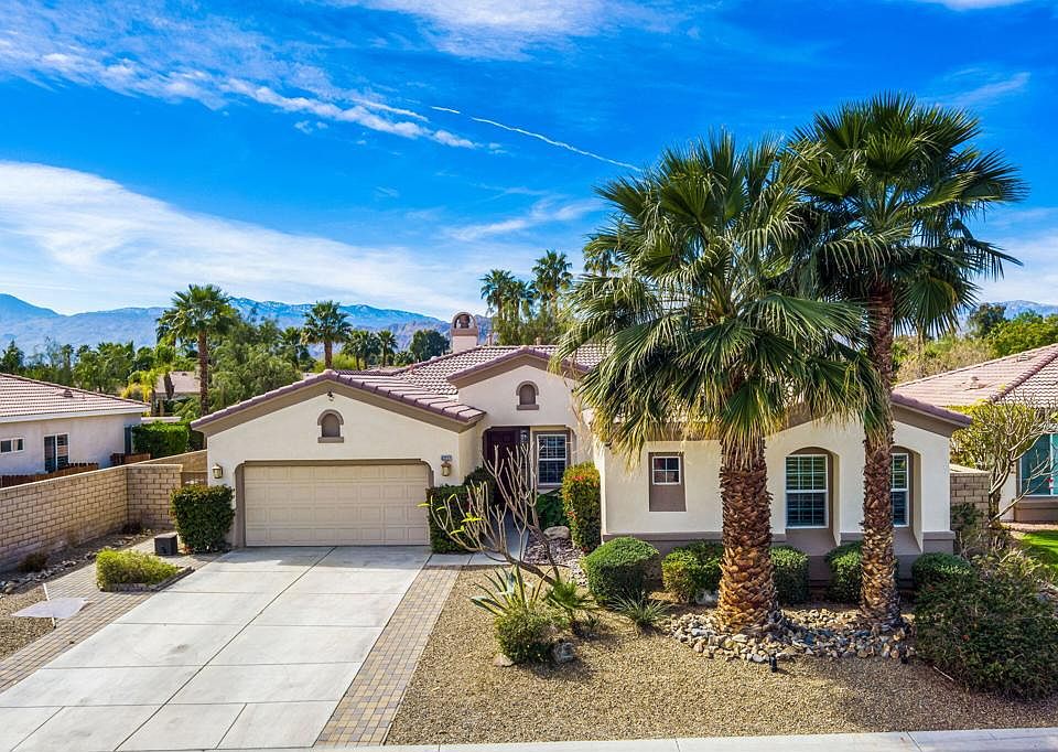 1st image of 43227 Corte Del Oro
