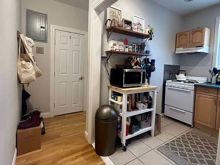 301 Allston St #14 — Photo 6
