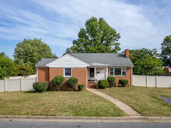 366 Effinger St, Harrisonburg, VA 22802