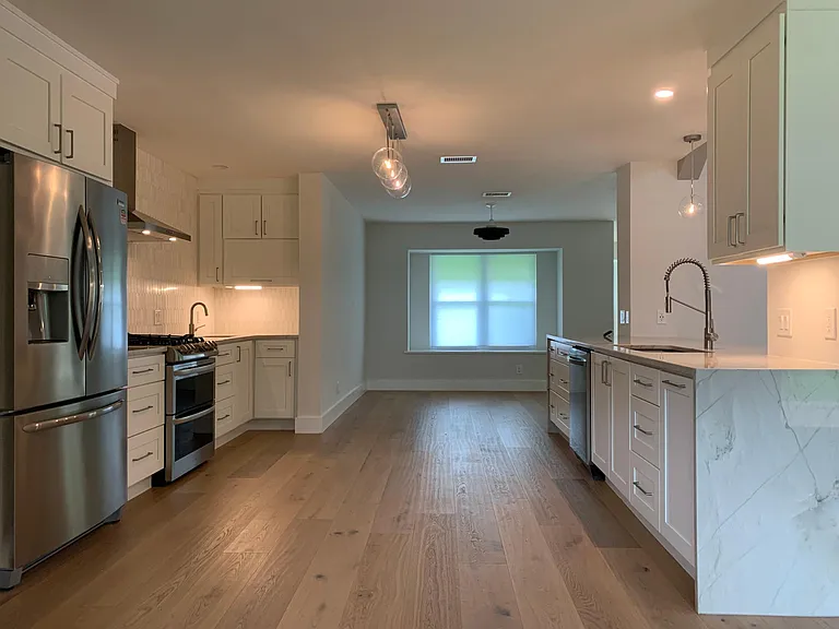 7101 Mesa Dr — Photo 4