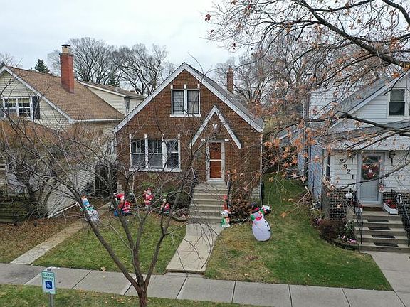 2nd image of 7819 W 66th St