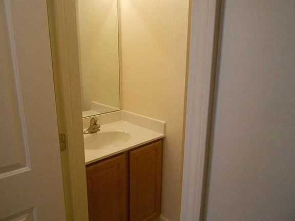 4th image of 61 E 8th Ave