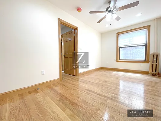 Rented by ZealEstate Group Inc | media 27