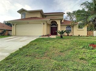8332 Rose Groves Rd, Orlando, FL 32818