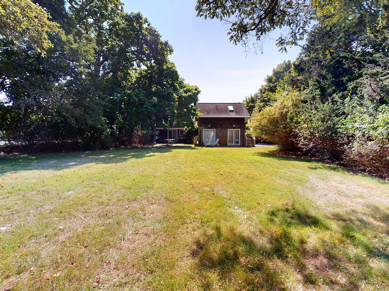 Charming Cottage in Westhampton Beach — Photo 3