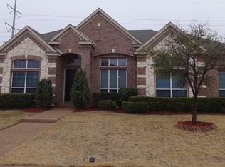 518 Rolling Hills Ln, Desoto, TX 75115