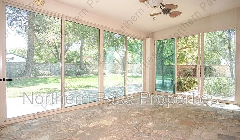 612 Willow Glen Dr — Photo 29