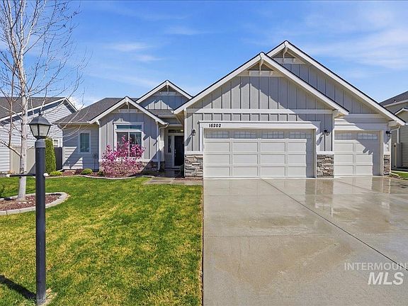 2nd image of 16202 Dietz Way