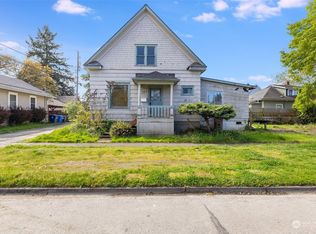 514 S 36th St, Tacoma, WA 98418
