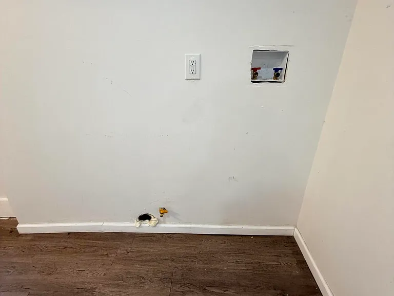 62 Hutson St #1 — Photo 8