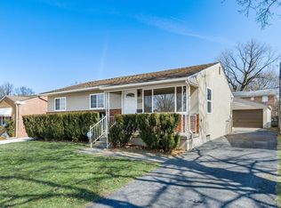 1488 Bycroft Rd, Columbus, OH 43206