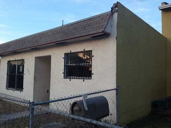 2nd image of 3917 NW 207th Ln