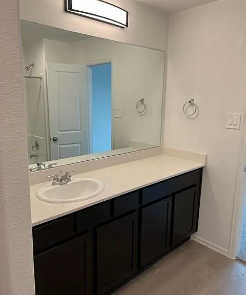 18919 Sorento Bay Ln — Photo 30