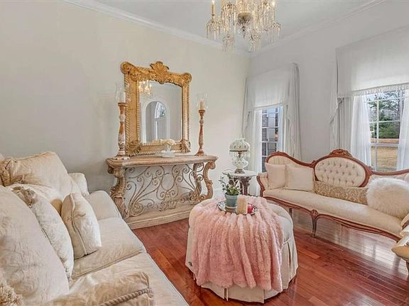 4th image of 96 Windchime Way NE