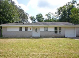 1004 Edison Dr, Pensacola, FL 32505