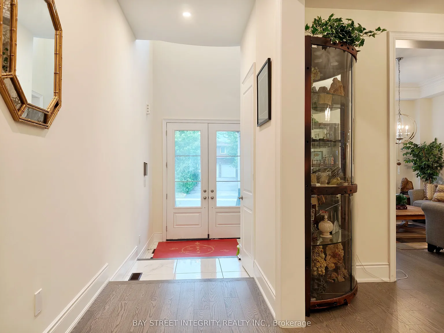 5 bed, $7,500 — Photo 4