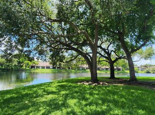 3575 NW 94th Avenue #8d, Sunrise, FL 33351