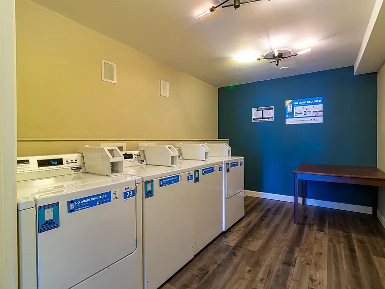 Heritage Apartments — Photo 11