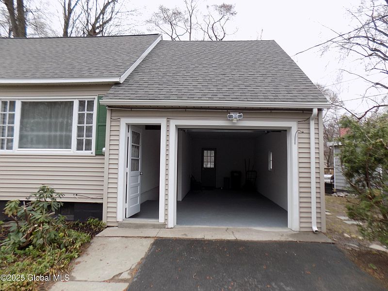 2nd image of 300 Sullivan Road
