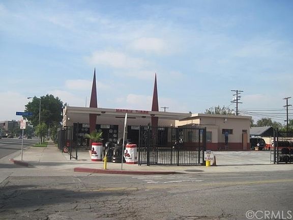 2nd image of 3861 E Imperial Hwy