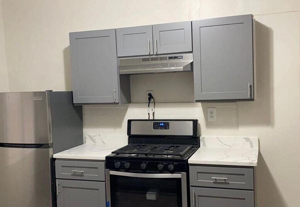 1st image of 494 E 23rd St APT 5