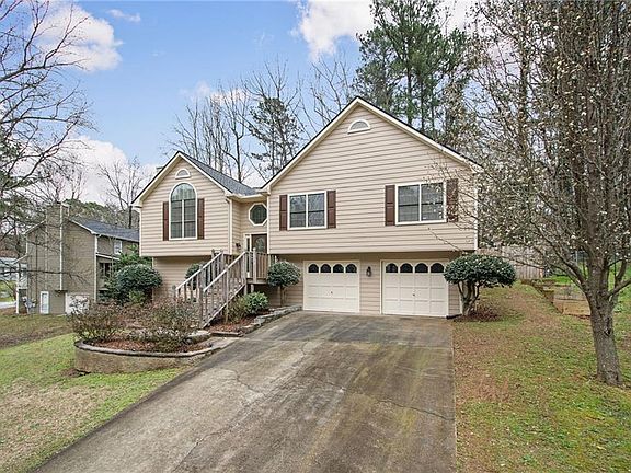 2nd image of 3490 Quail Hollow Trl