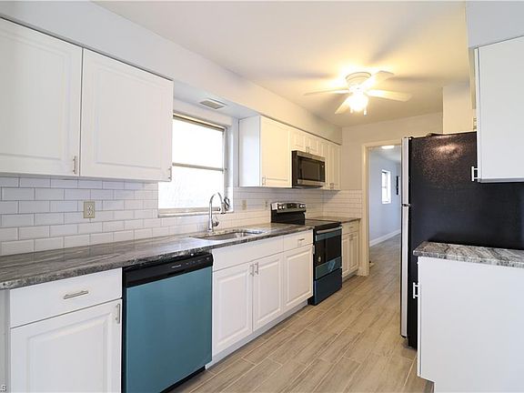5th image of 710 Leeland Heights Blvd E