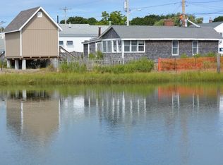 126 Beach St, Marshfield, MA 02050