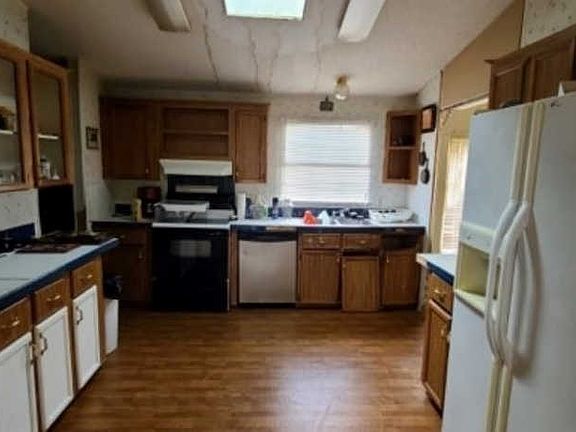 5th image of 5120 Box Wood Ln