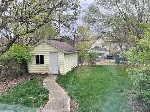1036 Kelton Ave — Photo 19